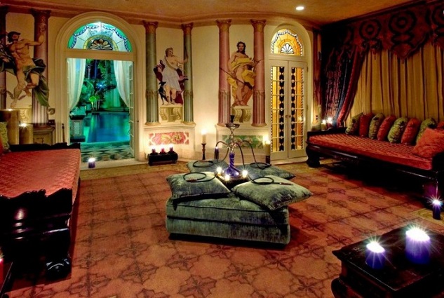 Dream Homes-The Versace Mansion5