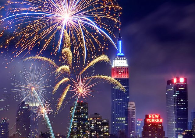 "Best cities to watch 4th July firework"