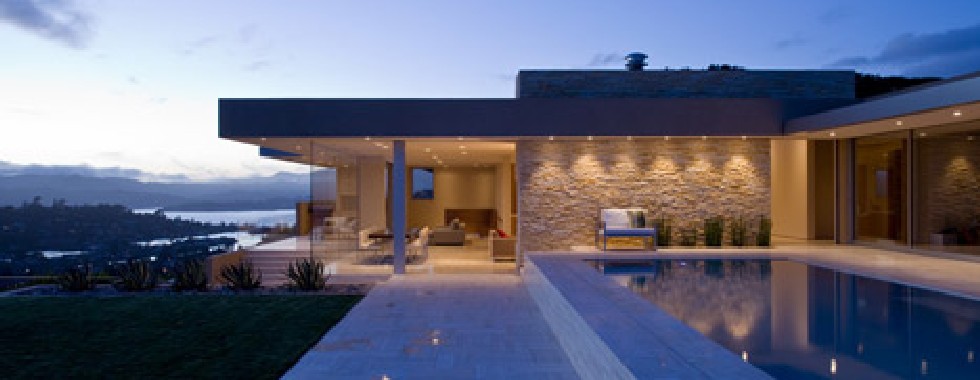 Amazing California Homes in front of San Francisco Bay, by Swatt Miers Architects