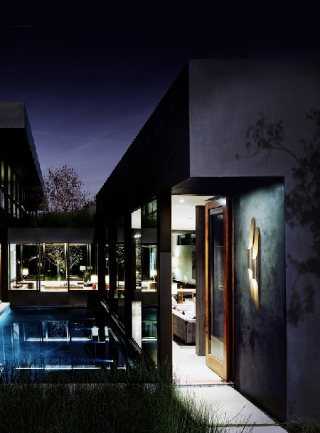 10 Mid-century Modern Golden Wall Lamps